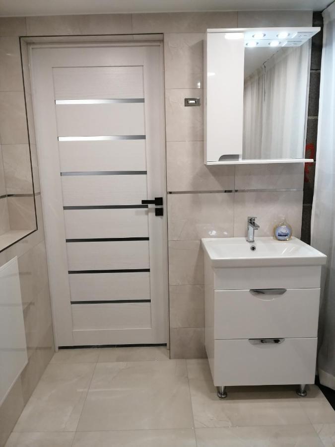 Luxury Apartment Private House And Parking Netflix Тарту Екстериор снимка