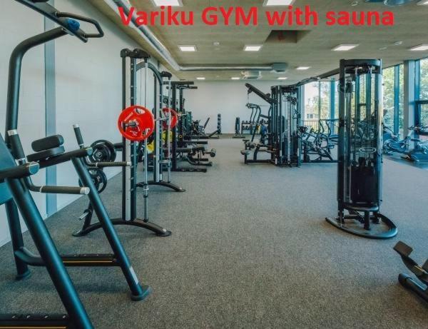 Luxury Apartment Private House And Parking Netflix Тарту Екстериор снимка